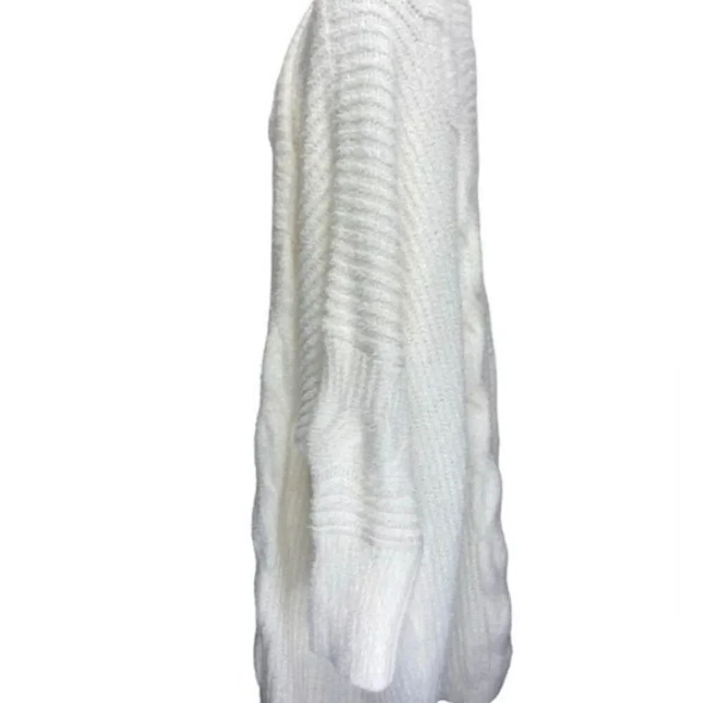Maurices Women's Cream Cable Knit Silent Night Cardigan Size 3X NWT - Picture 4 of 7